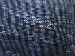 アンティーク　草花模様織り出し本場泥大島紬着物